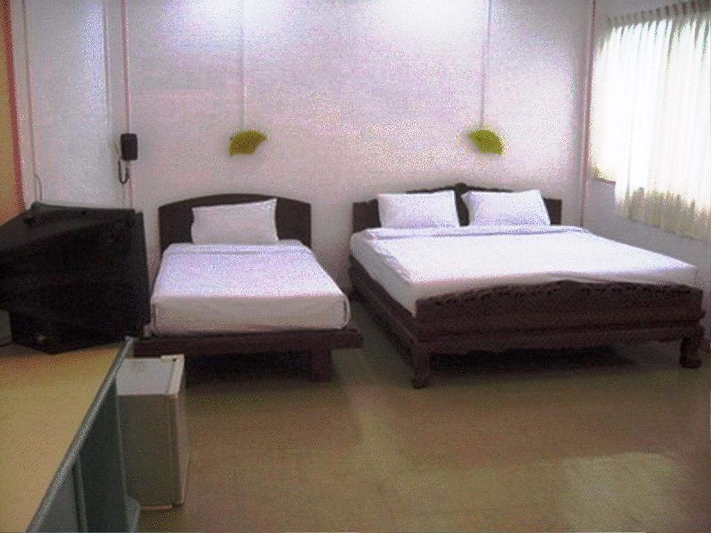 Darley Hotel Chiangmai شيانغ ماي الغرفة الصورة